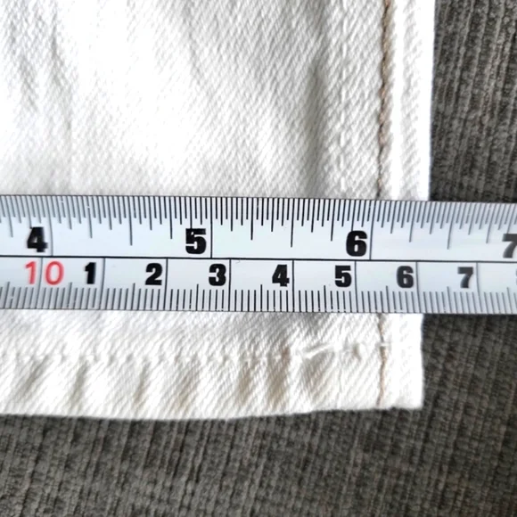 Habitual Straight Leg White Jeans Size 28 - Picture 13 of 16